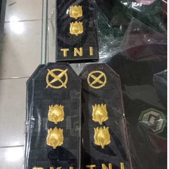 DIR ARMY - Pangkat PDU TNI ADMINISTRASI LETKOL KOMANDO