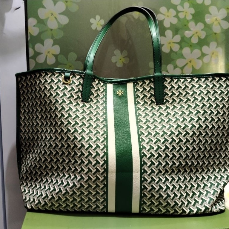 preloved tas tor y bur ch  Gemini Link Canvas Tote in Emerald Green 49 x 28,5 cm