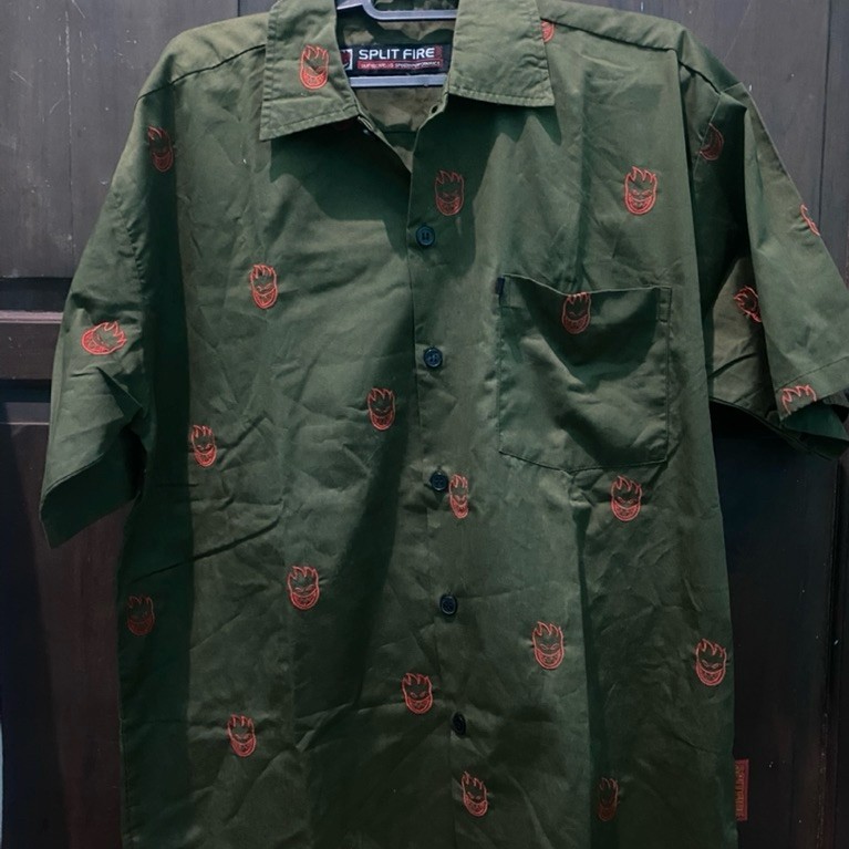 Kemeja Lengan Pendek Spitfire Spit Fire Army Bootleg Streetwear