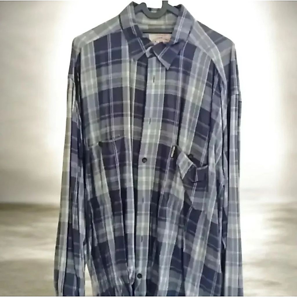 Kemeja Flanel Pria. Merk Armani Exchange