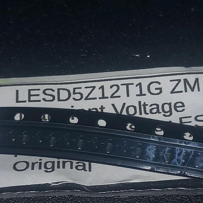 dioda TVS SMD ZM LESD5Z12T1G diode original original LRC penyearah micro tempel 1