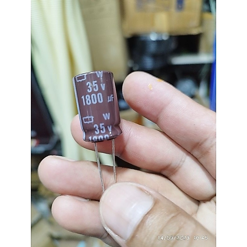 Elco 35v 1800uf