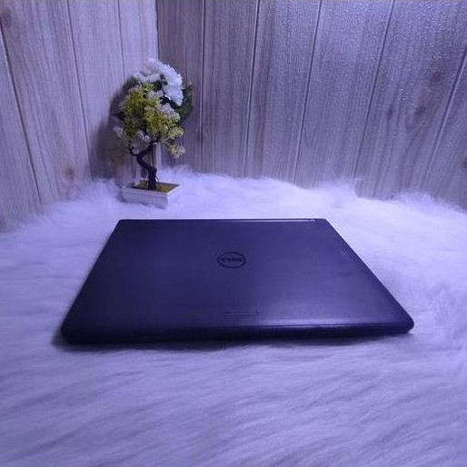 Laptop Dell latitude 3350 intel core i3 5005U 2Ghz Gen5