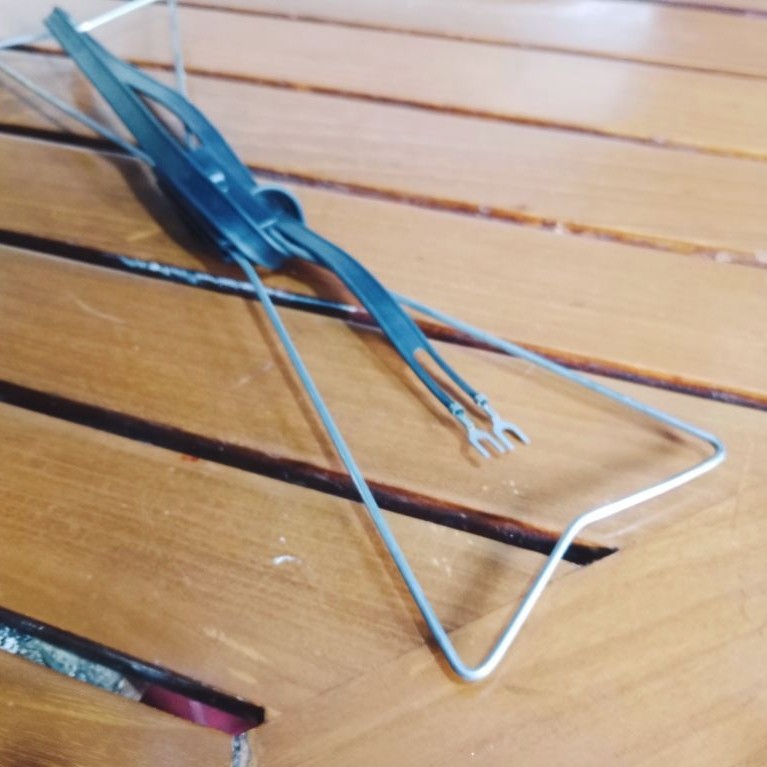 Antena TV Dipole Indoor 300 Ohm - Antena UHF/VHF Kabel Pipih