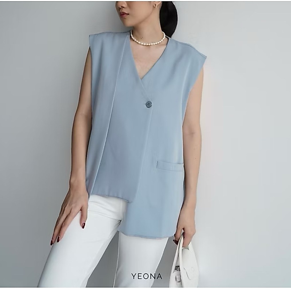 YEONA - Ganni Vest (Powder Blue)