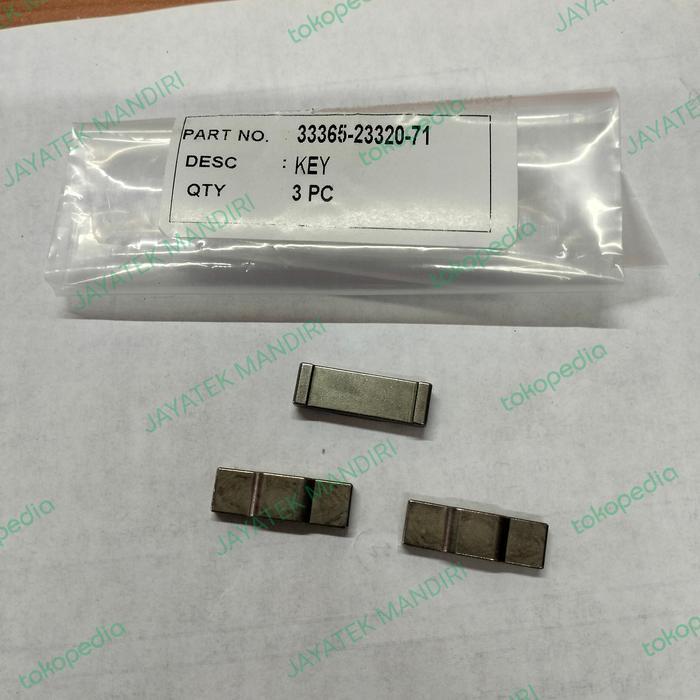 key shifting forklift Toyota 7fd25 (33365-23320-71)