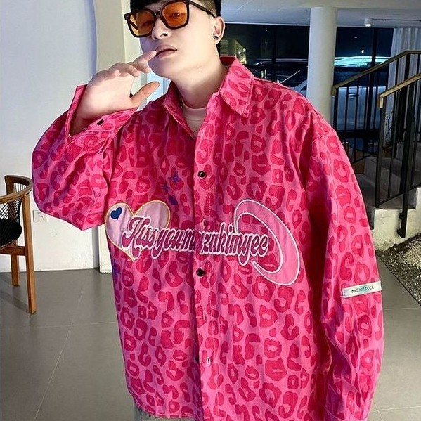 [Dia raja] Kemeja bordir motif macan tutul merah muda retro untuk pria dan wanita jaket kemeja gaya
