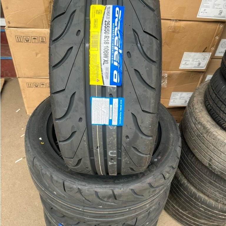 Accelera 651 sport 255/50 R18