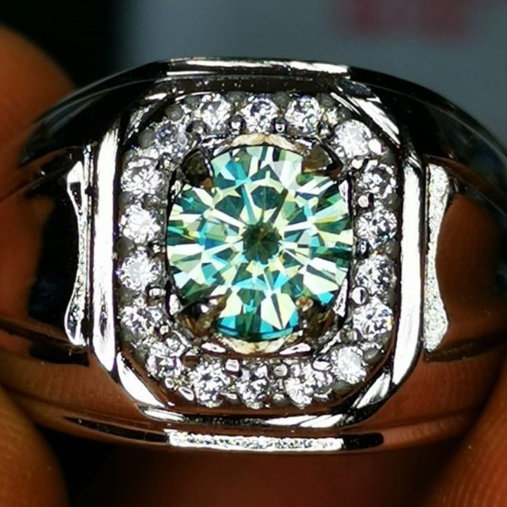 Batu permata berlian moissanite asli