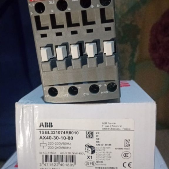 KONTAKTOR ABB AX40-30-10-80 COIL 220VAC CONTACTOR ABB AX40 60A 18.5KW ABB 1SBL321074R8010