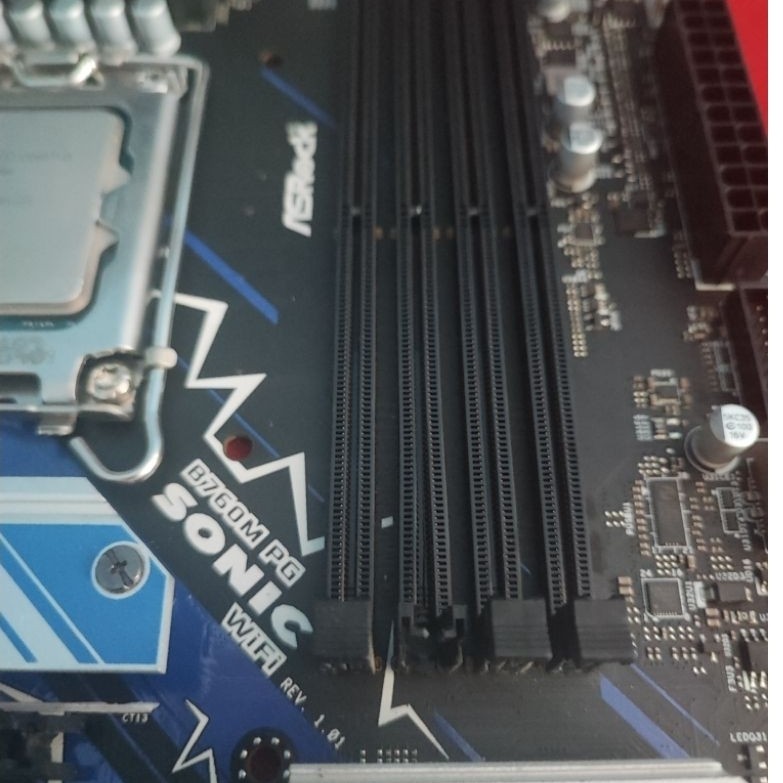 ASROCK B760M PG SONIC WIFI DDR 5 Second Unit Only