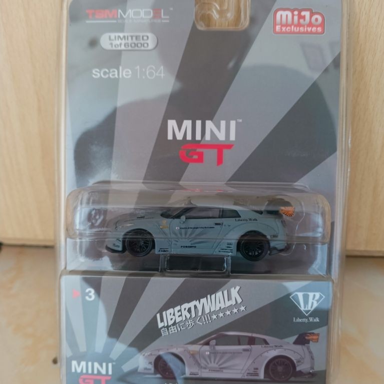 Mini GT R35 LBWK Matte Grey