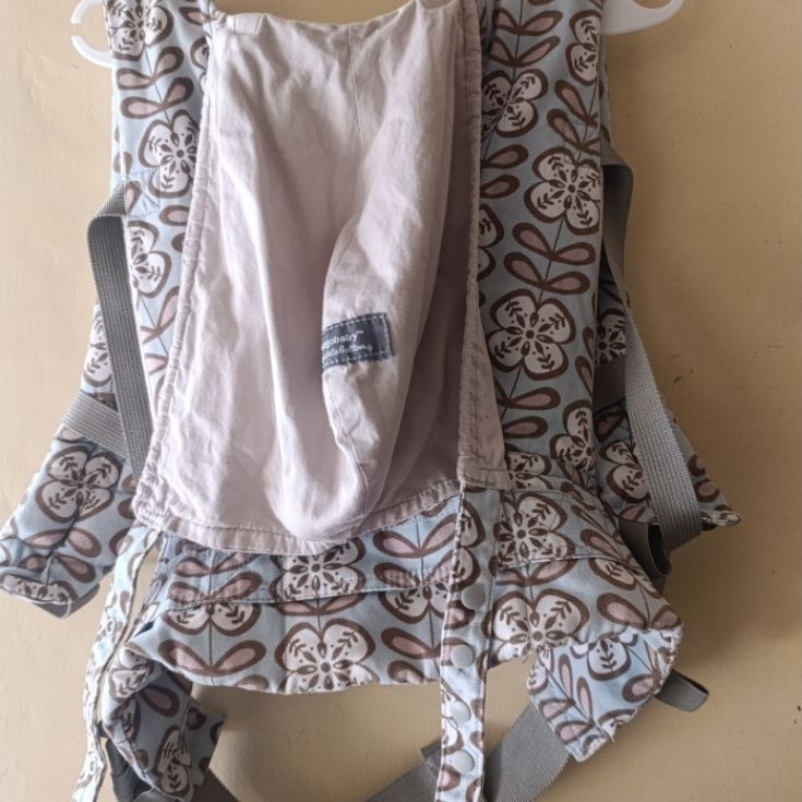 Gendongan ergo baby preloved