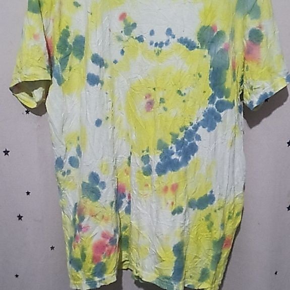 kaos oblong Calvin klein