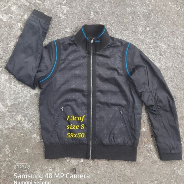 jaket lecaf hitam windbreaker bomber olahraga lari running sepeda gunung outdoor hiking