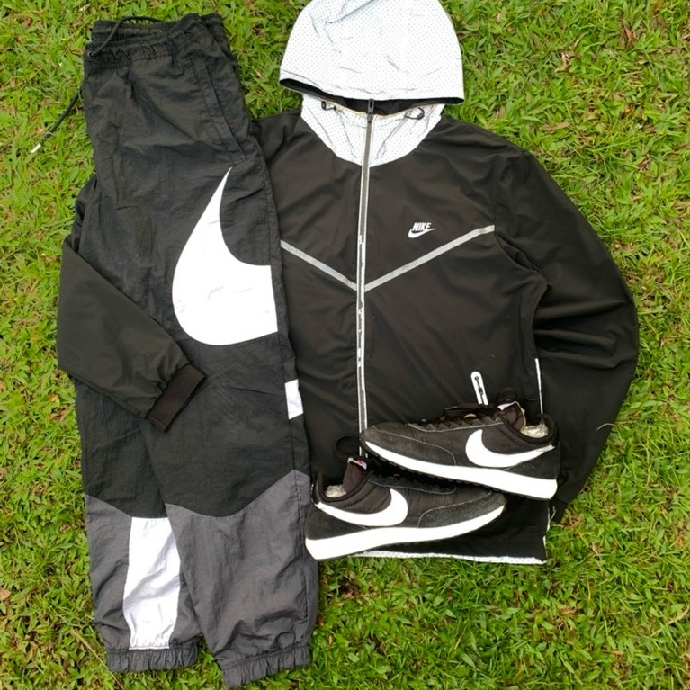 Nike tech reflektif ( hodie only )
