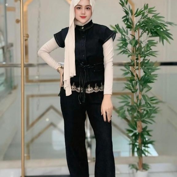 Ella Trendy One Set Nazla