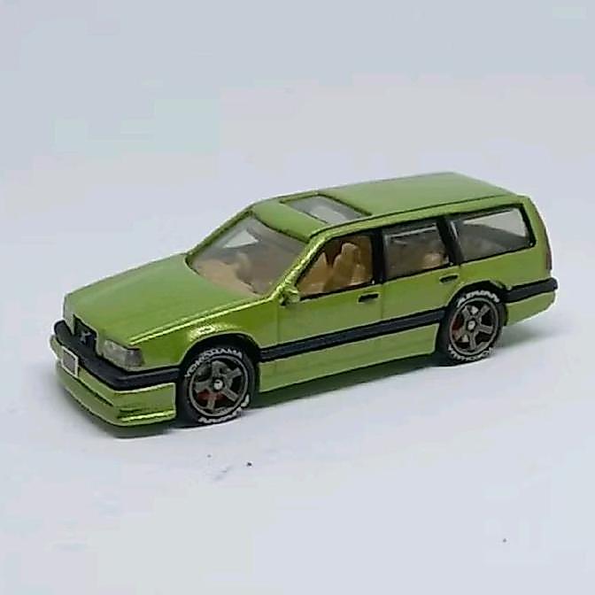 HOT WHEELS VOLVO 850 ESTATE HIJAU LOOSE DIECAST CUSTOM (S)