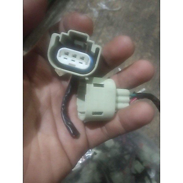 Di BACA keterangan Aneka macam soket socket konektor original mutilasi kabel body  baru original Mit