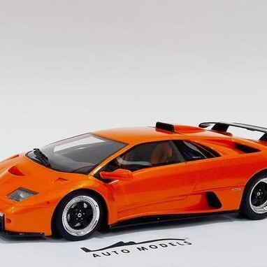 1:18 KYOSHO LAMBORGHINI DIABLO GT ORANGE