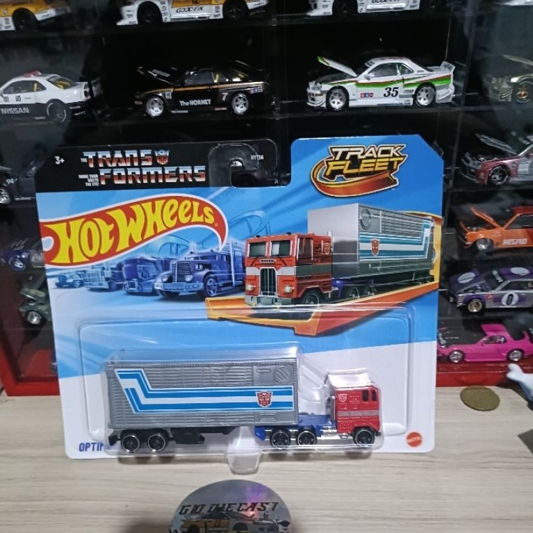 hotwheels Optimus prime