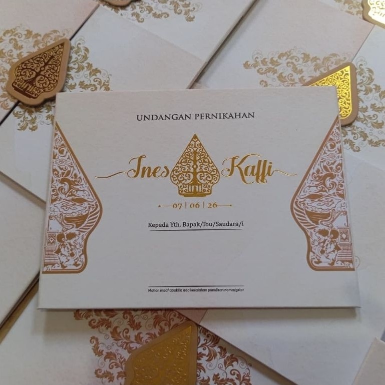 undangan trifold hardcover (sample)