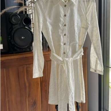 ZARA White Embroidery Eyelet Katbol Shirt Tunic Dress with Waist Tie embroidered perfect for Bali ba