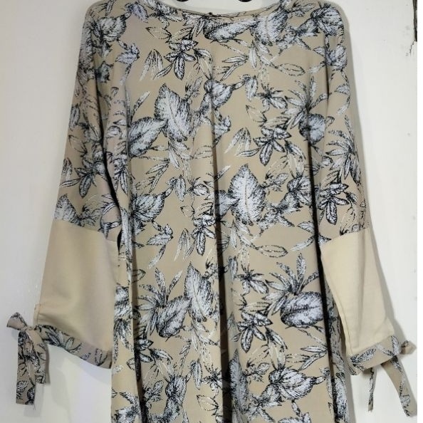 tunik bekas