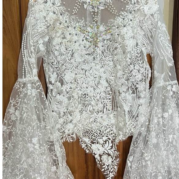 PRELOVED KEBAYA AKAD PUTIH