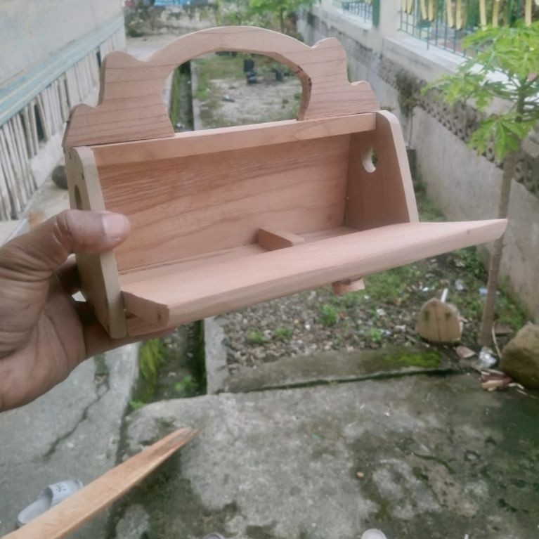 kotak pikat kutilang
