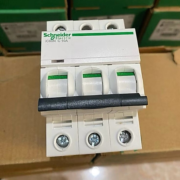 MCB IC60N 10A 3phas ORIGINAL SCHNEIDER BARU GRESS 1000%