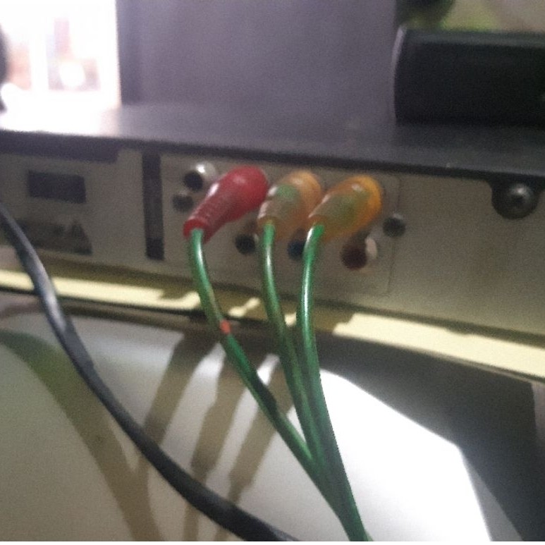 DVD PLAYER LG-REMOT DAN KABEL RCA