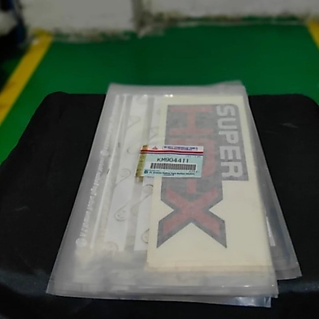 STIKER / STICKER SUPER HDX MITSUBISHI CANTER ORIGINAL KM904411
