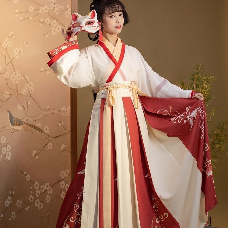 Dress Hanfu Tradisional Wanita Cocok Festival Budaya