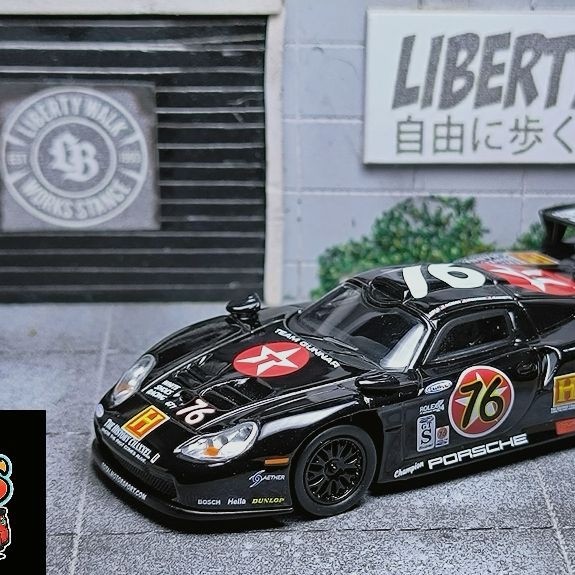 Sparky Porsche 911 GT1 EVO