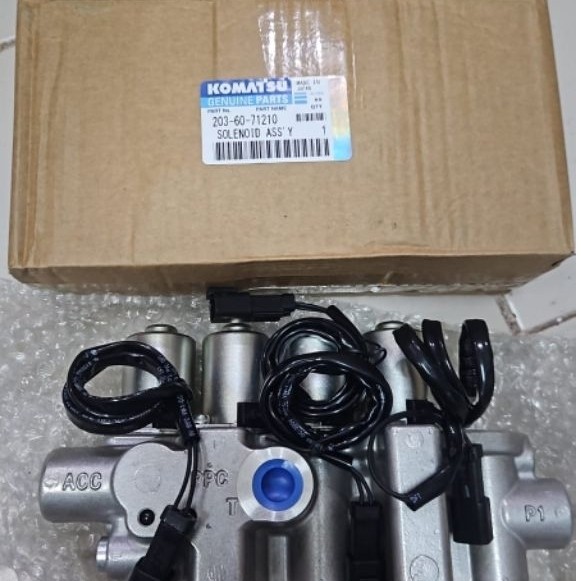Solenoid valve group / block solenoid assy Komatsu PC130-7 203-60-71210,