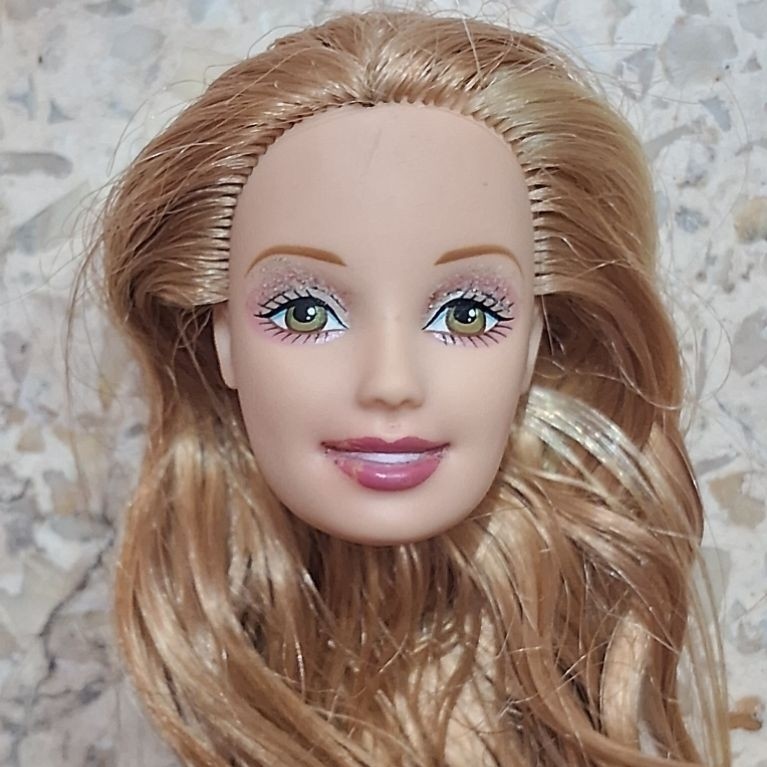 Barbie Movie Genevieve (12 Dancing Princesses)