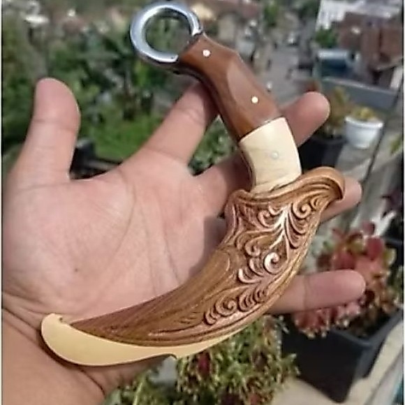 GS/ Pisau Kerambit Ukir Baja Asli Kayu Jati Kopi SIAP PAKAI