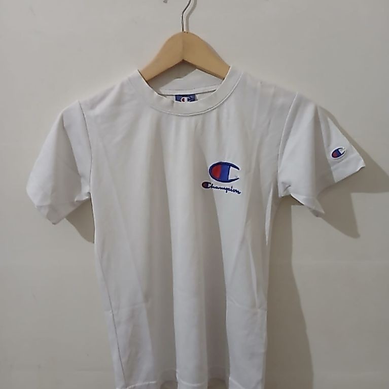 Baju Champion
