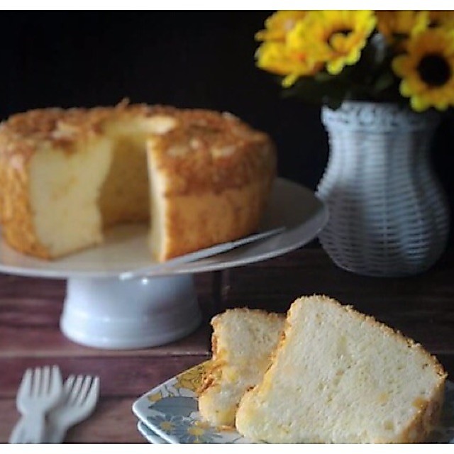 Chiffon PELANGI Cheese Chiffon Cake Medium Semarang