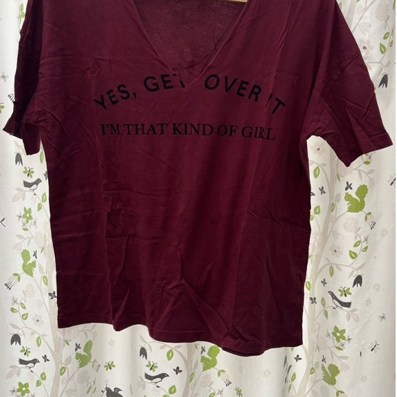 Preloved Kaos Pull and Bear