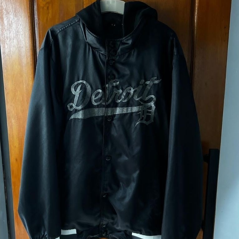 Link CO varsity detroit
