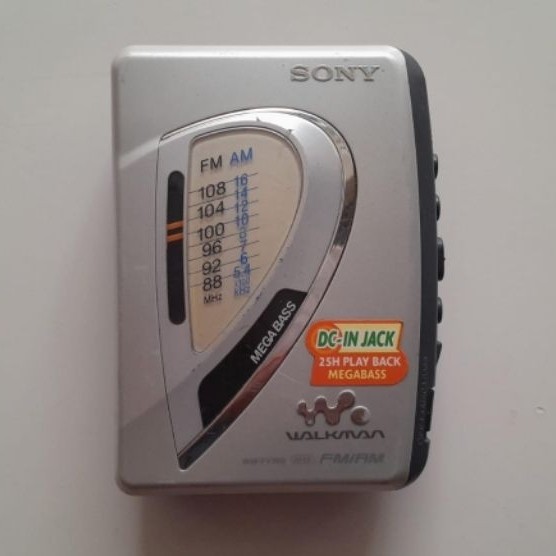 Wallman Sony WM-FX199