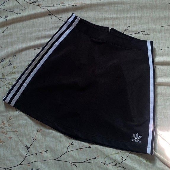 adidas skirt black
