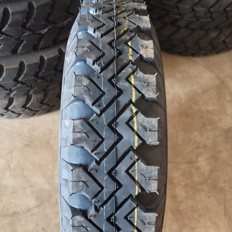 Ban Mobil Vulkanisir 640 R13 & 700 R14 Kasar