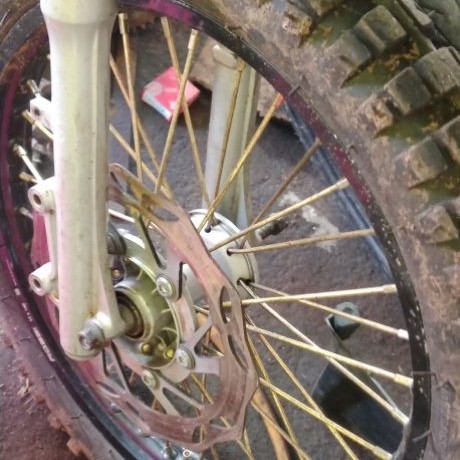 velg crf