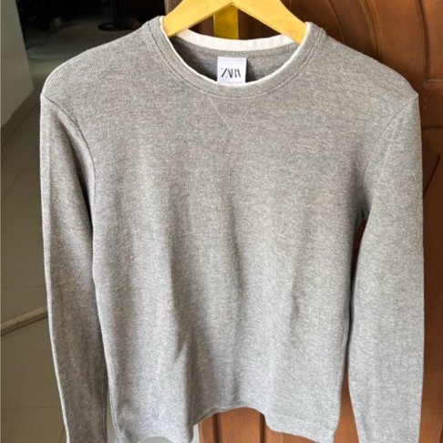 preloved sweater ZARA