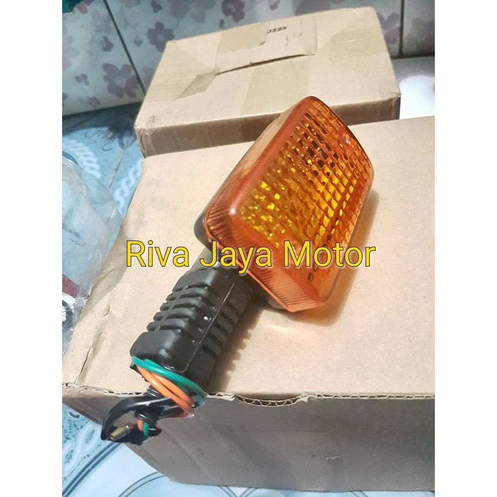 LAMPU SEN SEIN BELAKANG C700 WIN GLK MOTOR HONDA