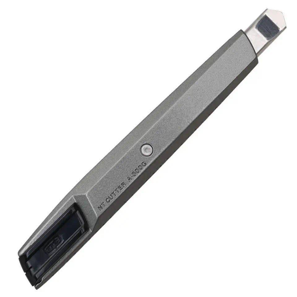 Japan NT Cutter A-300GRP Aluminum Die-cast Grip Auto Lock Cutter  Japan