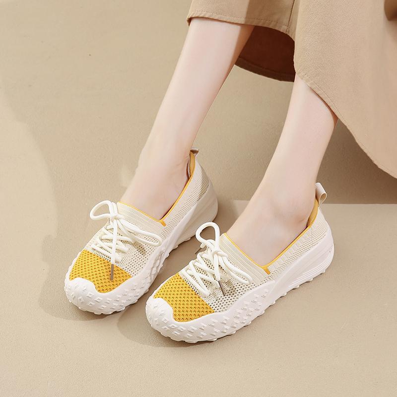 Sepatu Loafer Wanita Model Slip-On yang Modis untuk Ibu-Ibu